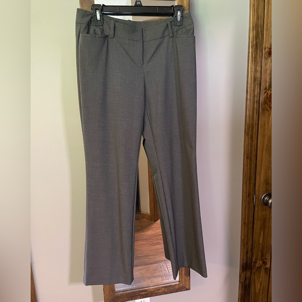 Liz Claiborne, perfect trousers
